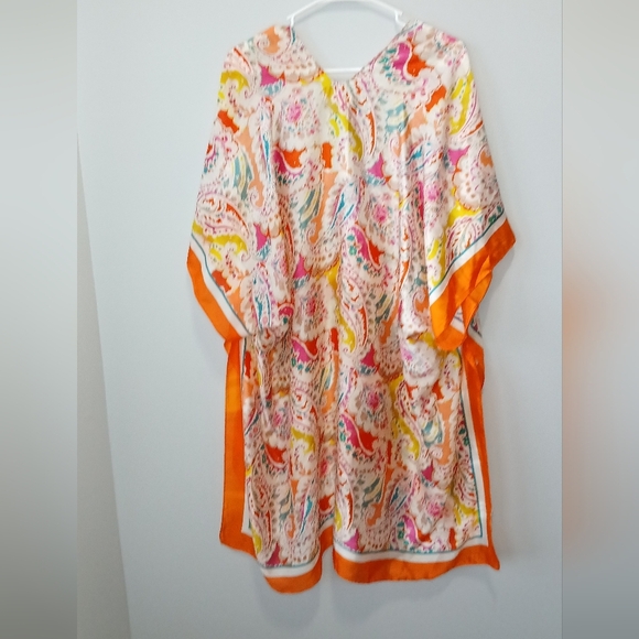Pretty Persuasions women's OS orange paisley cover-up caftan NWT b… - Picture 2 of 7
